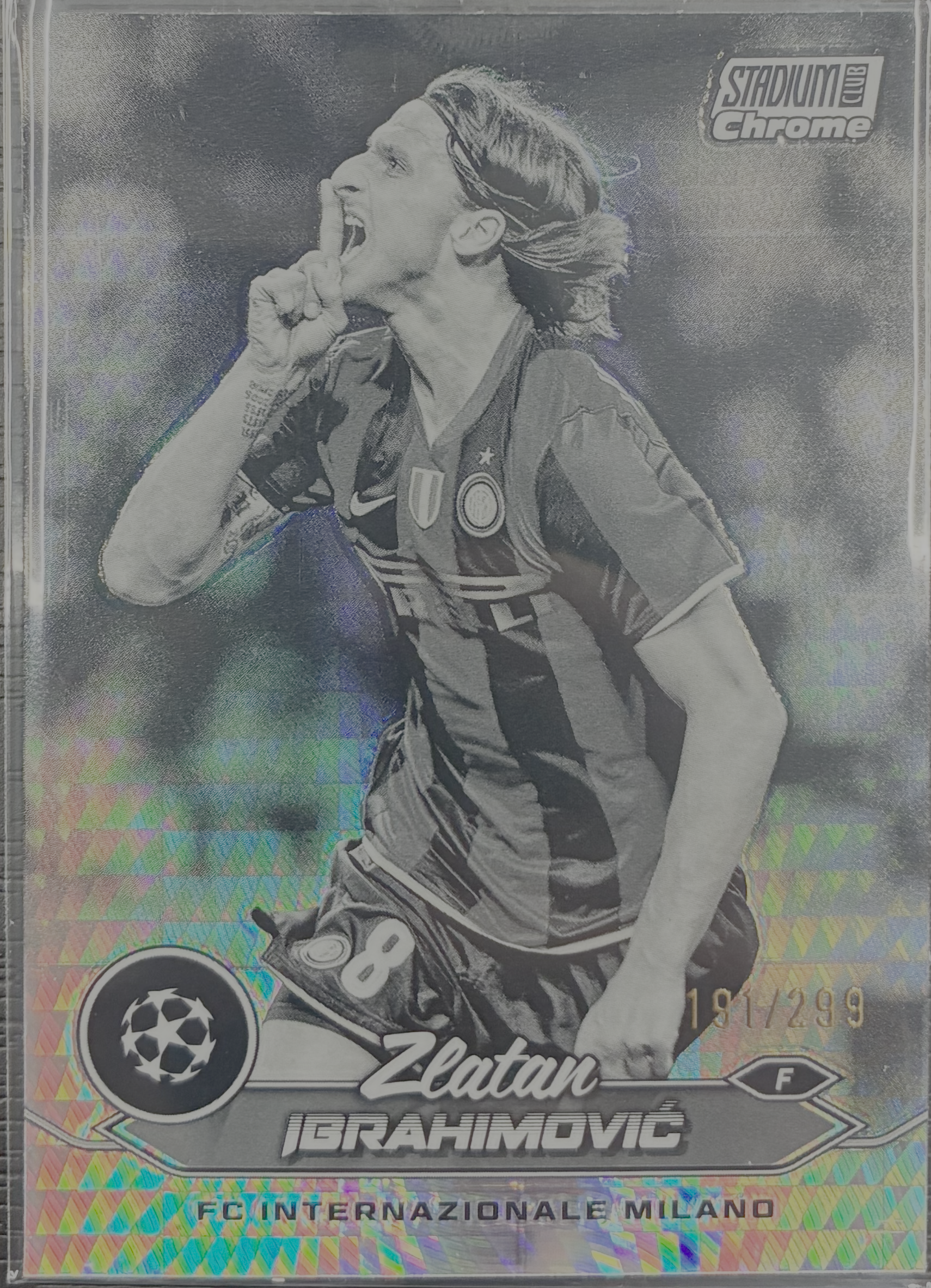 2023-24 Topps Stadium Club Chrome UEFA Champions League - Zlatan Ibrahimovic - Black/White Prism 191/299